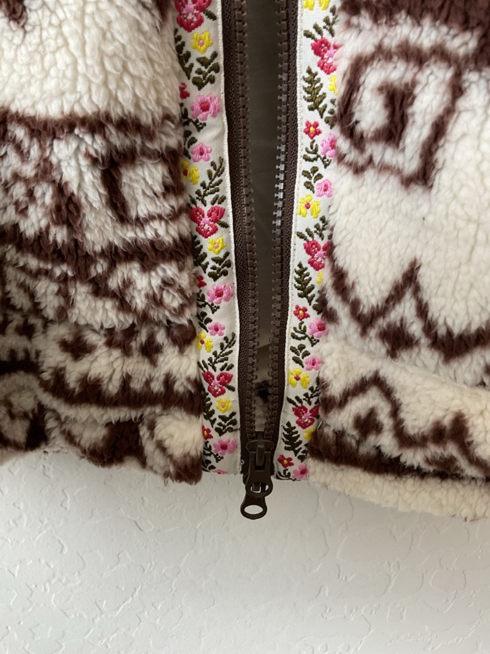Urban Outfitters NWOT BDG Jacket - Picture 4 of 16